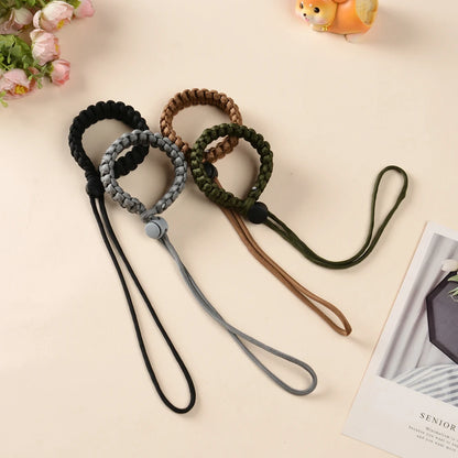 Dog Lead Wrist Strap – Hands-Free Safety Strap for Retractable Leads